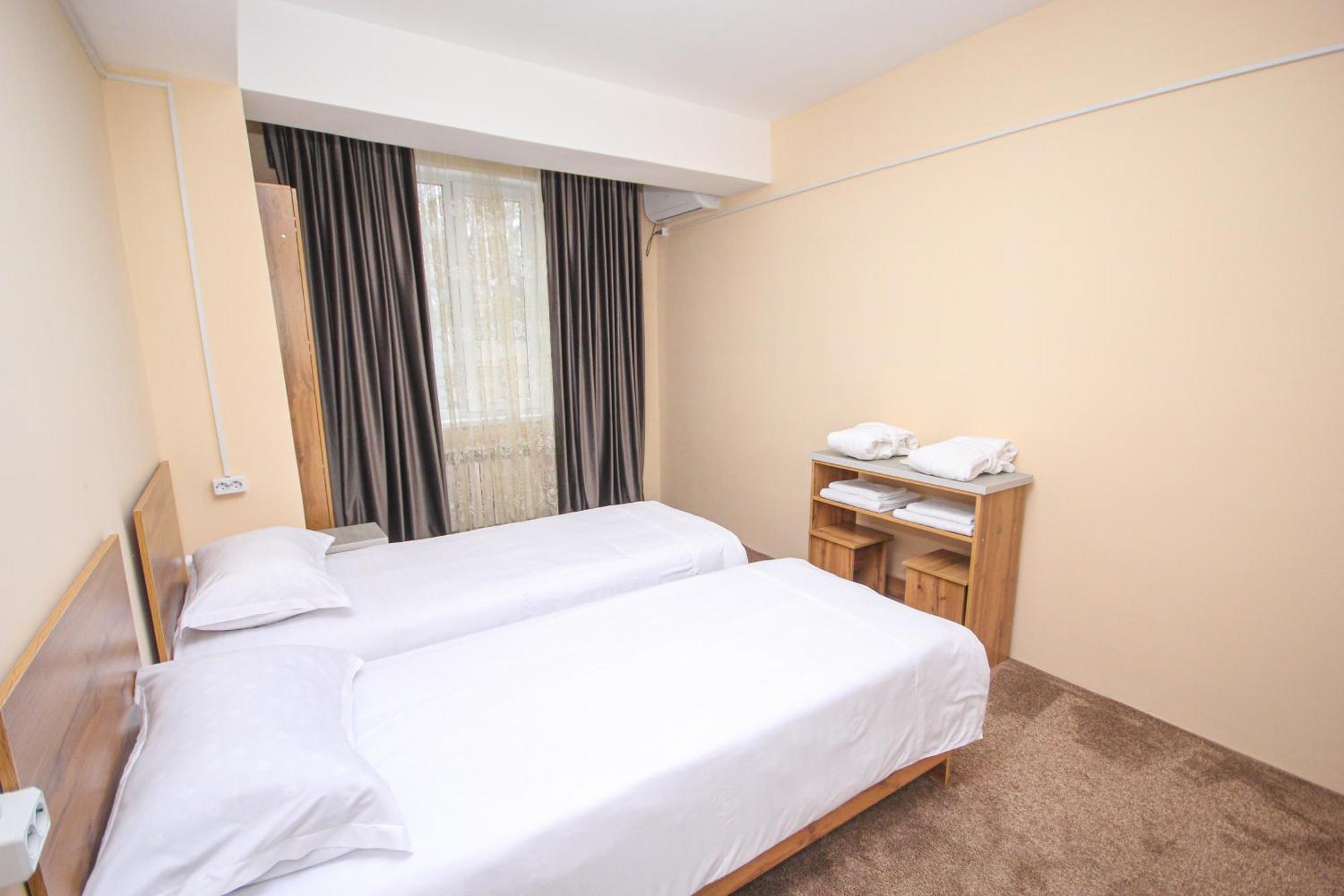 Hotel 33 Αλμάτι Εξωτερικό φωτογραφία