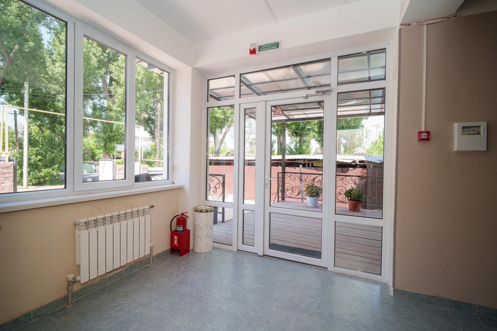 Hotel 33 Αλμάτι Εξωτερικό φωτογραφία